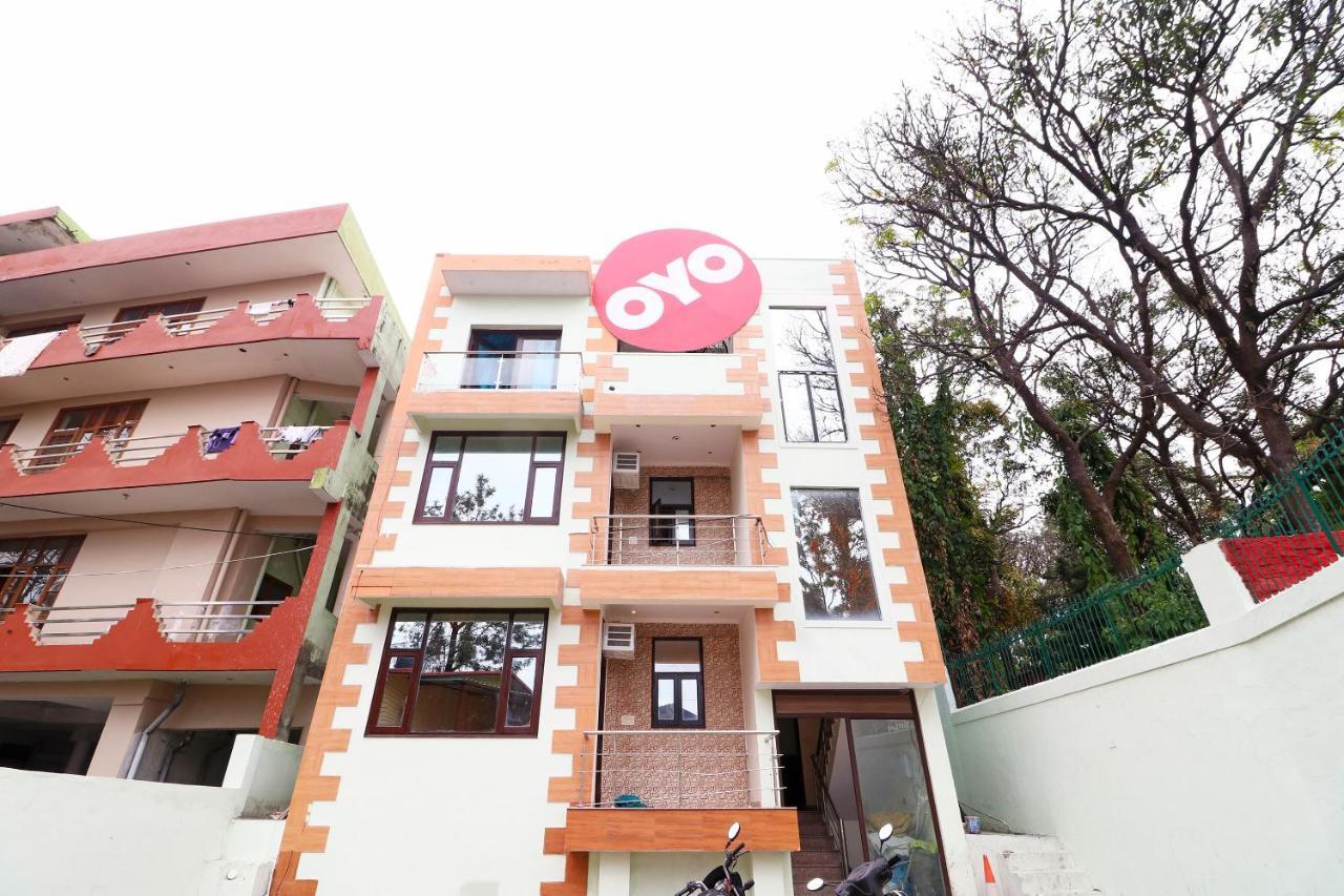 Oyo Flagship 28755 Hotel 9 Palm Rājpur Exterior photo